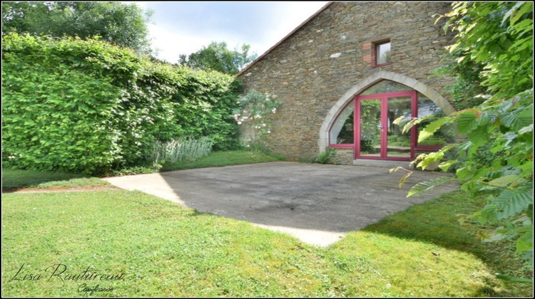 Ma-Cabane - Vente Maison CHAVAGNES EN PAILLERS, 360 m²