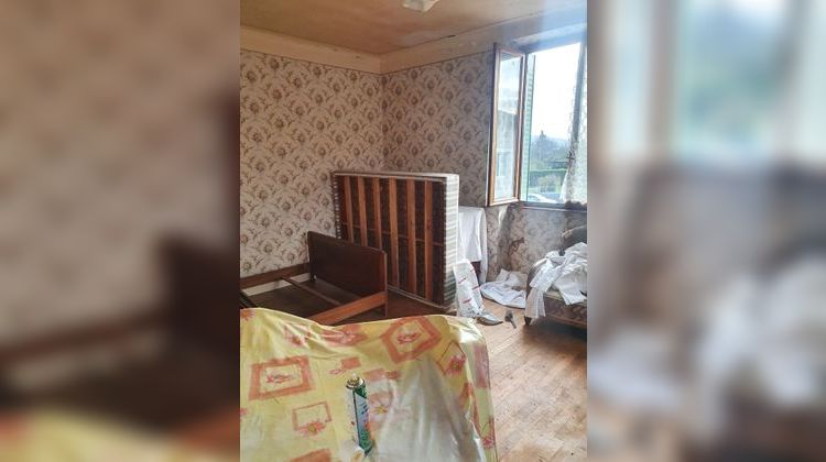 Ma-Cabane - Vente Maison CHAVANNES-SUR-SURAN, 80 m²