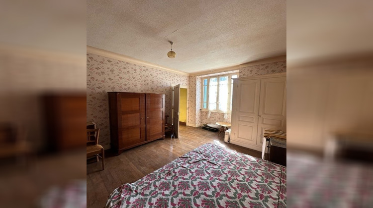 Ma-Cabane - Vente Maison CHAVANNES-SUR-SURAN, 452 m²