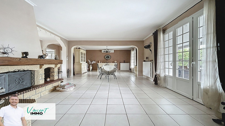 Ma-Cabane - Vente Maison Chavanoz, 223 m²