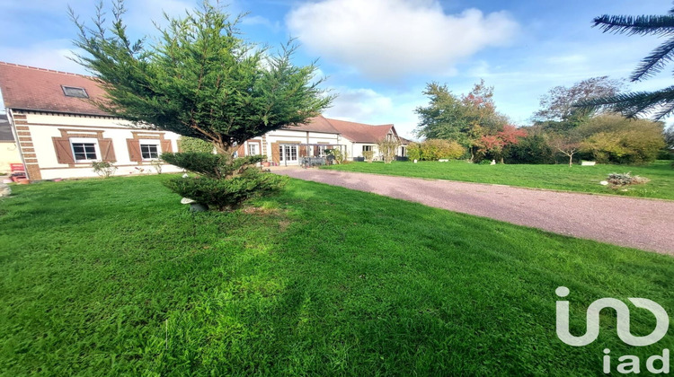 Ma-Cabane - Vente Maison Chavigny-Bailleul, 400 m²