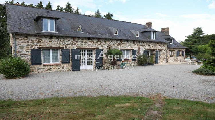 Ma-Cabane - Vente Maison CHAZE HENRY, 355 m²