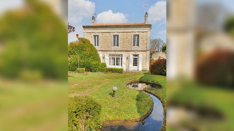 Ma-Cabane - Vente Maison CHAZELLES, 253 m²