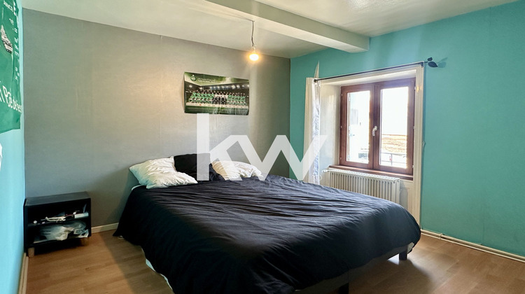 Ma-Cabane - Vente Maison Chazelles-sur-Lyon, 111 m²