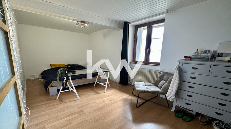 Ma-Cabane - Vente Maison Chazelles-sur-Lyon, 111 m²