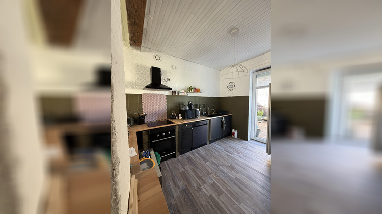 Ma-Cabane - Vente Maison Chazelles-sur-Lyon, 94 m²