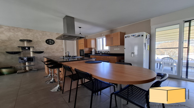 Ma-Cabane - Vente Maison Chazey-Bons, 107 m²