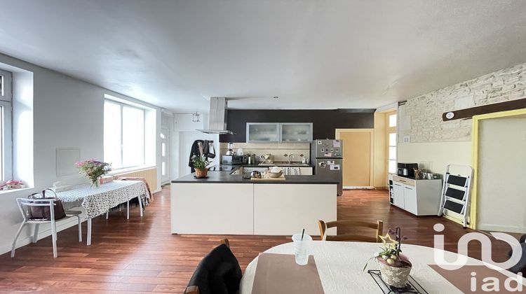 Ma-Cabane - Vente Maison Chef-Boutonne, 176 m²