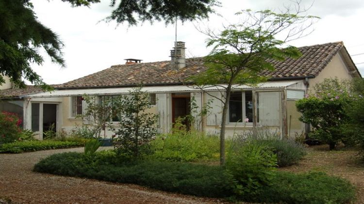 Ma-Cabane - Vente Maison Chef-Boutonne, 56 m²