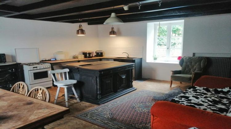 Ma-Cabane - Vente Maison CHEF BOUTONNE, 205 m²