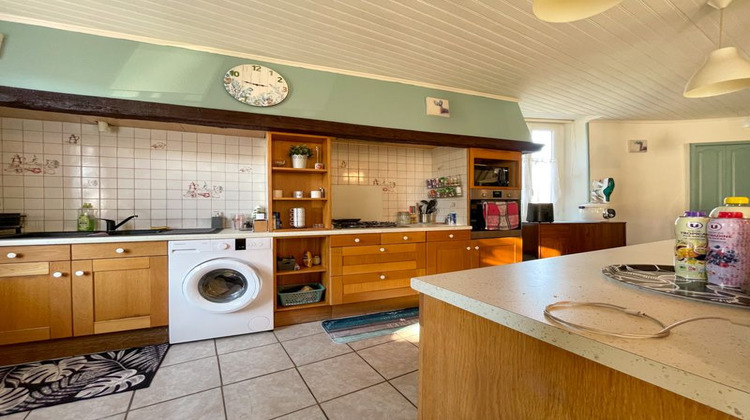 Ma-Cabane - Vente Maison CHEF BOUTONNE, 215 m²
