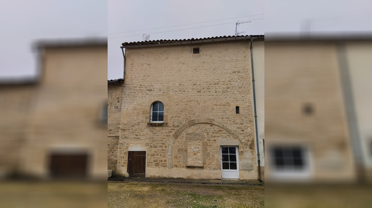 Ma-Cabane - Vente Maison Chef-Boutonne, 70 m²