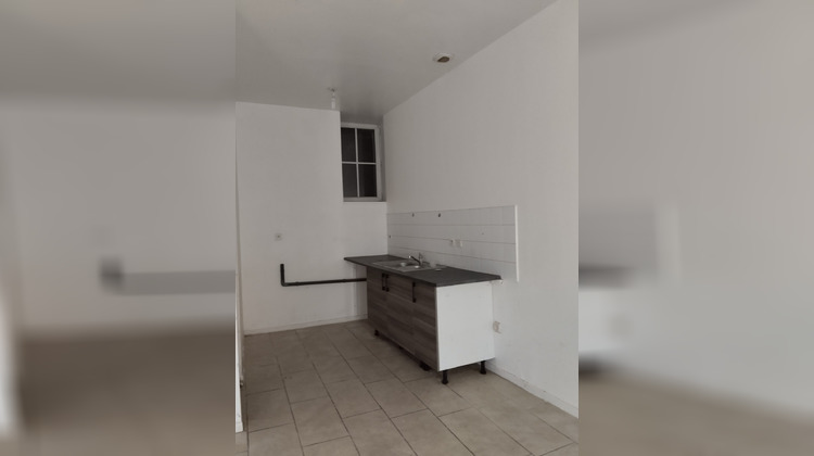 Ma-Cabane - Vente Maison Chef-Boutonne, 70 m²