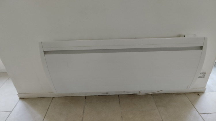 Ma-Cabane - Vente Maison Chef-Boutonne, 70 m²