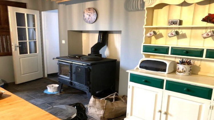 Ma-Cabane - Vente Maison CHEF BOUTONNE, 201 m²