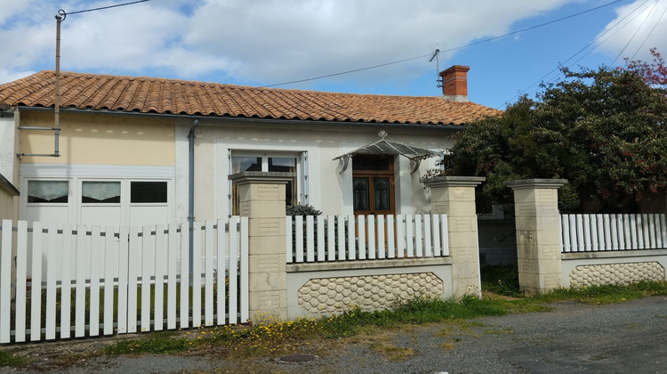 Ma-Cabane - Vente Maison Chef-Boutonne, 68 m²