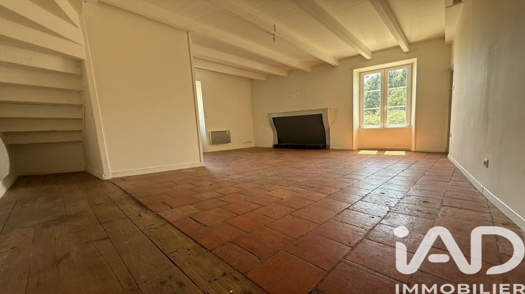 Ma-Cabane - Vente Maison Chef-Boutonne, 61 m²