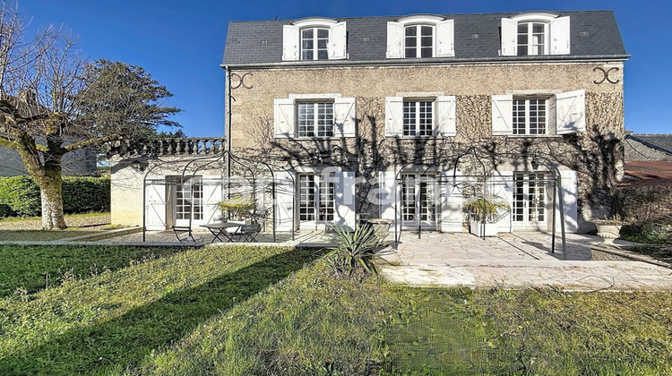 Ma-Cabane - Vente Maison CHEILLE, 275 m²