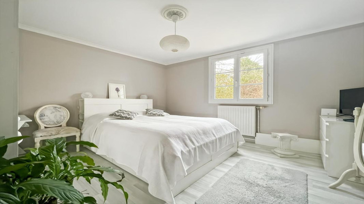 Ma-Cabane - Vente Maison CHEILLE, 164 m²