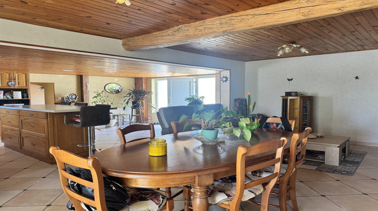 Ma-Cabane - Vente Maison Chenac-Saint-Seurin-d'Uzet, 146 m²