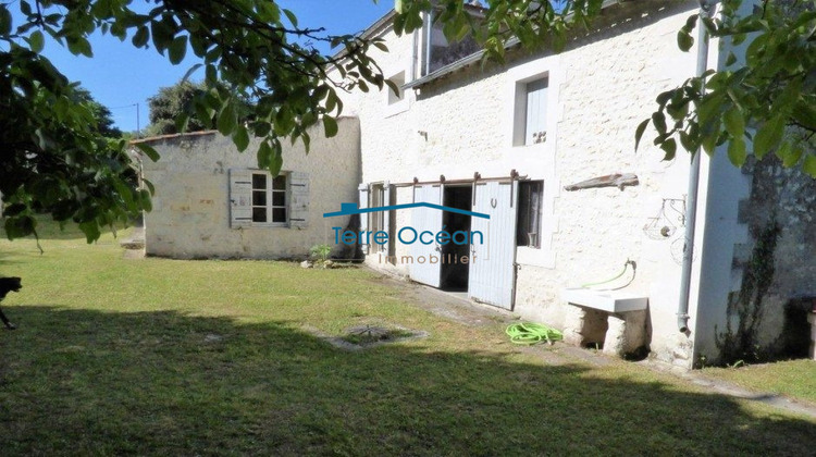 Ma-Cabane - Vente Maison Chenac-Saint-Seurin-d'Uzet, 265 m²