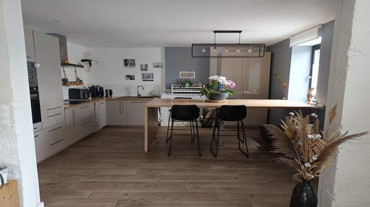 Ma-Cabane - Vente Maison CHENAC SAINT SEURIN D UZET, 153 m²