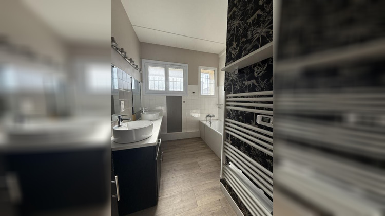 Ma-Cabane - Vente Maison CHENAC SAINT SEURIN D UZET, 125 m²