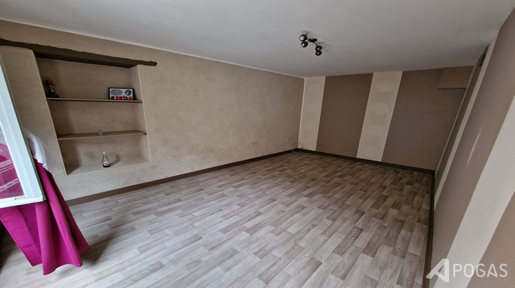 Ma-Cabane - Vente Maison CHENERAILLES, 77 m²