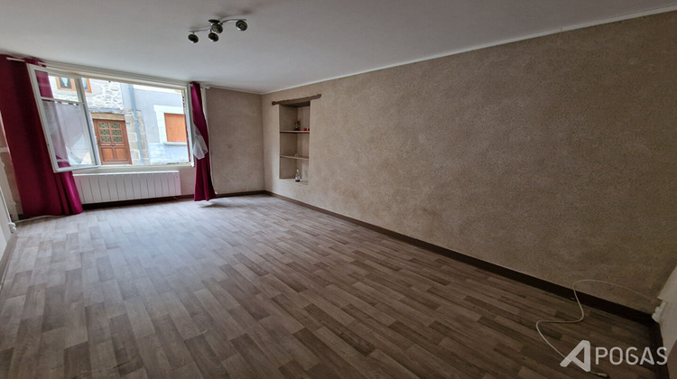 Ma-Cabane - Vente Maison CHENERAILLES, 77 m²