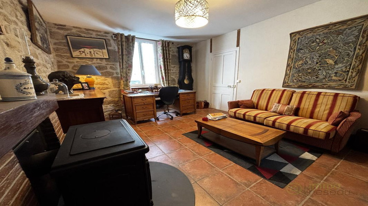 Ma-Cabane - Vente Maison CHENERAILLES, 69 m²