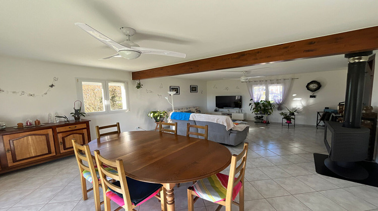 Ma-Cabane - Vente Maison CHENEVREY-ET-MOROGNE, 107 m²