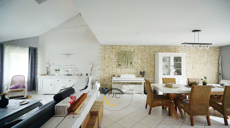 Ma-Cabane - Vente Maison Chenières, 159 m²