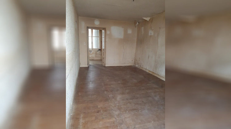 Ma-Cabane - Vente Maison CHENIERS, 60 m²