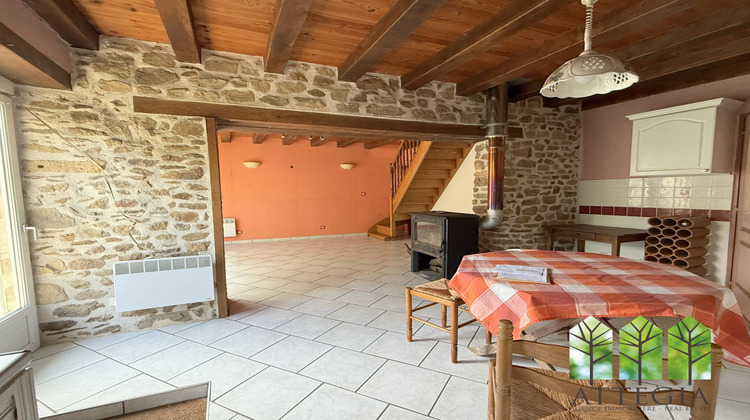 Ma-Cabane - Vente Maison Chéniers, 104 m²