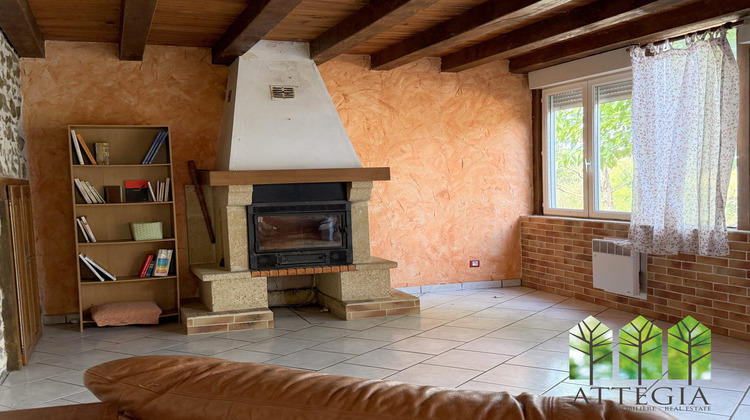 Ma-Cabane - Vente Maison Chéniers, 104 m²