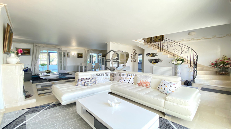 Ma-Cabane - Vente Maison Chennevières-sur-Marne, 210 m²