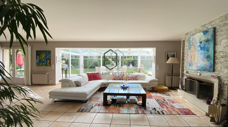 Ma-Cabane - Vente Maison Chennevières-sur-Marne, 221 m²