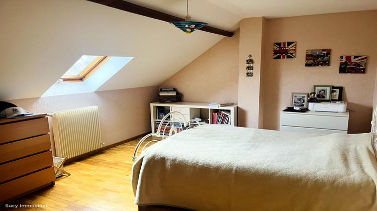 Ma-Cabane - Vente Maison CHENNEVIERES-SUR-MARNE, 150 m²