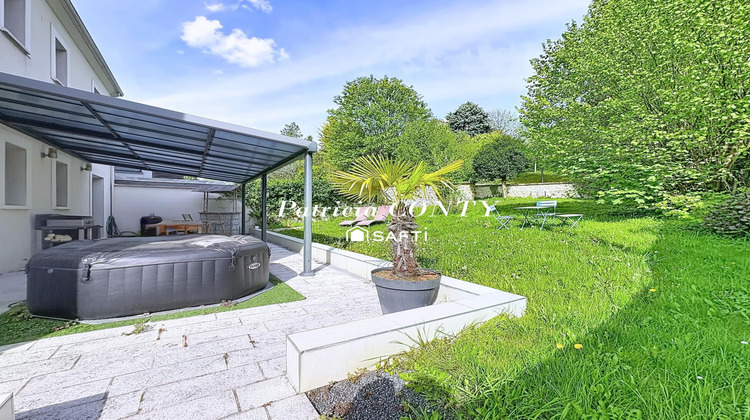 Ma-Cabane - Vente Maison Chennevieres-sur-Marne, 235 m²