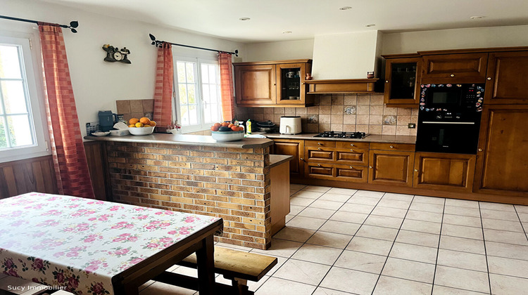 Ma-Cabane - Vente Maison CHENNEVIERES-SUR-MARNE, 150 m²
