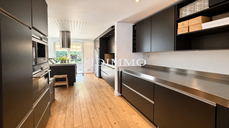 Ma-Cabane - Vente Maison Chennevières-sur-Marne, 195 m²