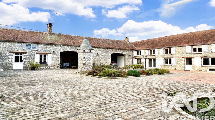 Ma-Cabane - Vente Maison Chenou, 320 m²
