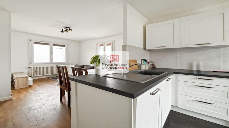 Ma-Cabane - Vente Maison CHENOVE, 70 m²