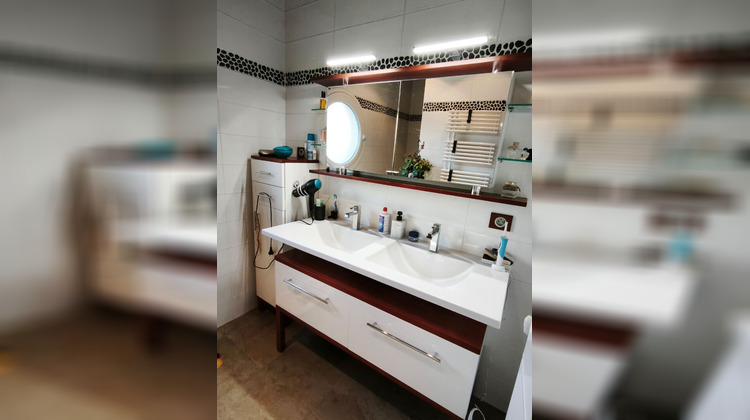 Ma-Cabane - Vente Maison CHENOVE, 135 m²