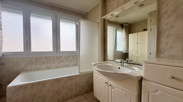 Ma-Cabane - Vente Maison CHENOVE, 71 m²