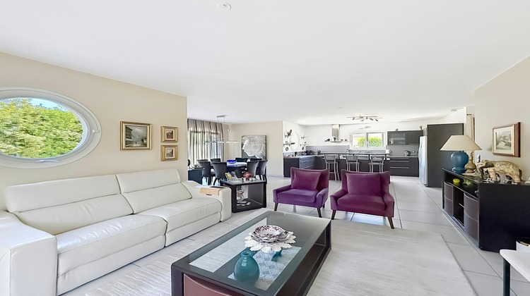Ma-Cabane - Vente Maison CHENS SUR LEMAN, 220 m²
