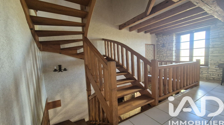 Ma-Cabane - Vente Maison Cheny, 289 m²