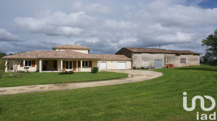 Ma-Cabane - Vente Maison Chepniers, 158 m²