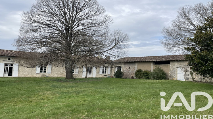 Ma-Cabane - Vente Maison Chepniers, 285 m²