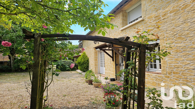 Ma-Cabane - Vente Maison Cherisy, 381 m²